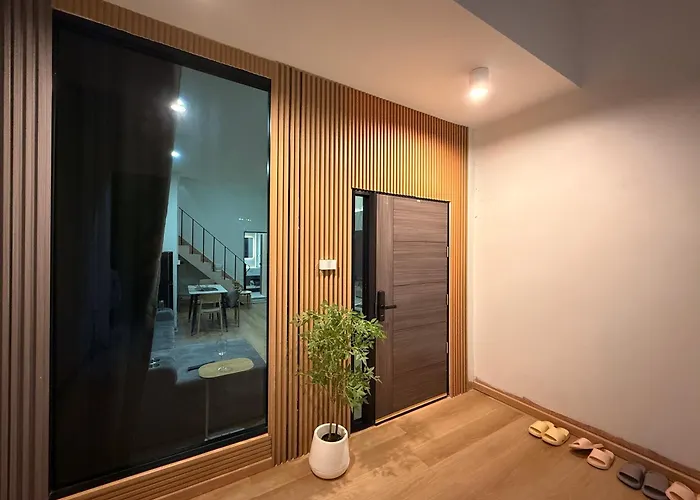 Serenova Siam Paragon, Villa Bangkok